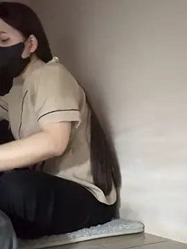 bi_biiiのウェブカメラショー