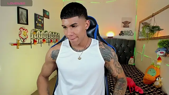 Damian_latinxxx Live XXX Chat