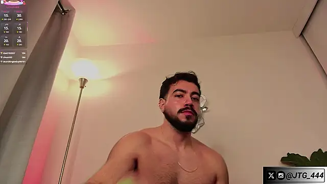 Chatroom XXX en direct de JeycobxBraand