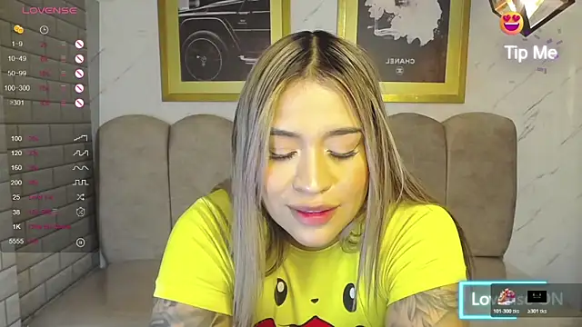 _Charlotte_v 即時 XXX 聊天