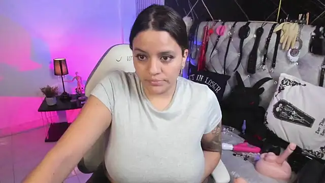 victoria__floyd Live XXX-Chat