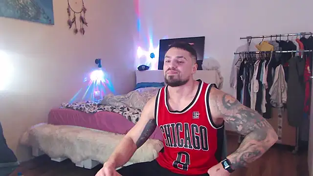 Chatroom XXX en direct de Tiberius_hunk