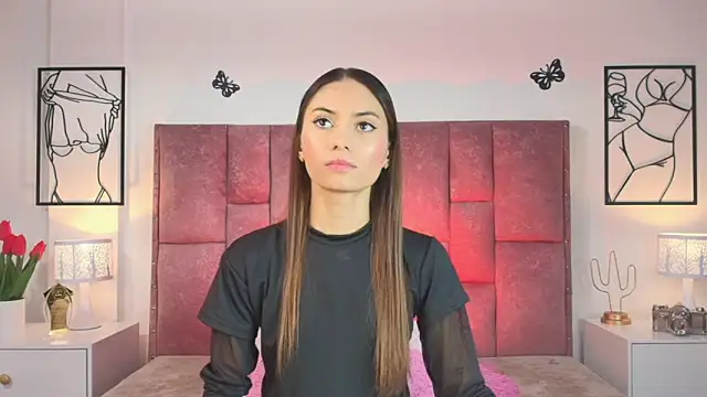 دردشة NicolMiller4 الجنسية المباشرة