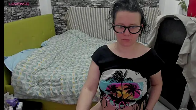 eveline_james élő XXX-chatje