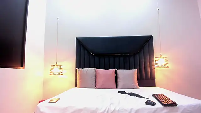 CamilaVoit Chat XXX in diretta