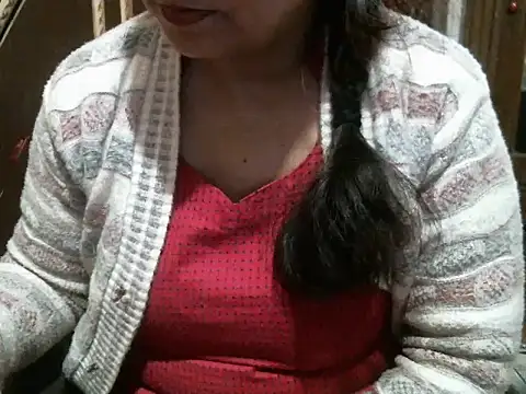 UrsMansi: διαδικτυακό σόου στην κάμερα