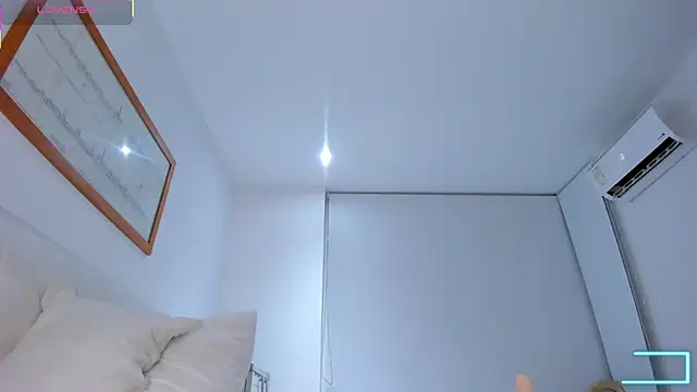 VictoriaVX live XXX chat