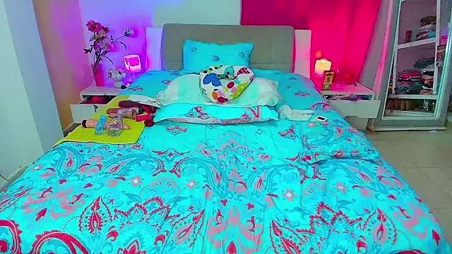 Kendralove31xxx Chat XXX live