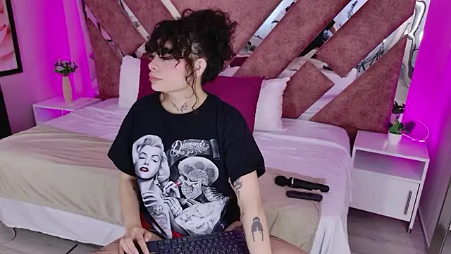 KatherineGomez Live XXX Chat