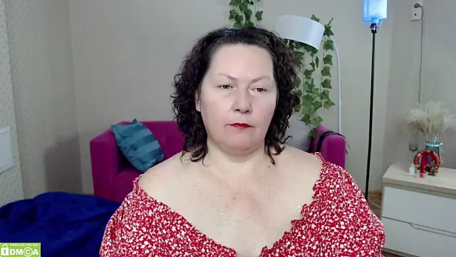 دردشة milf_hornys الجنسية المباشرة