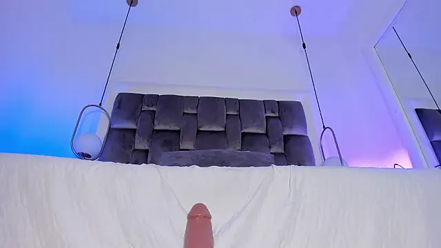 OnlyGia 라이브 XXX 채팅