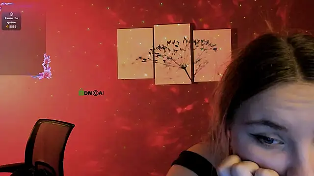 dina_bloom_ Chat XXX live