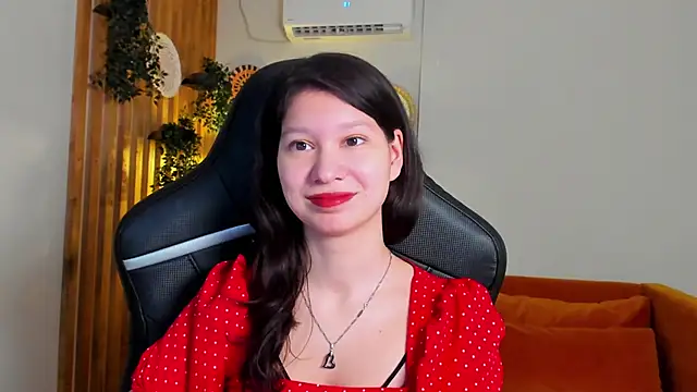 Czat XXX na żywo – SaraDenars