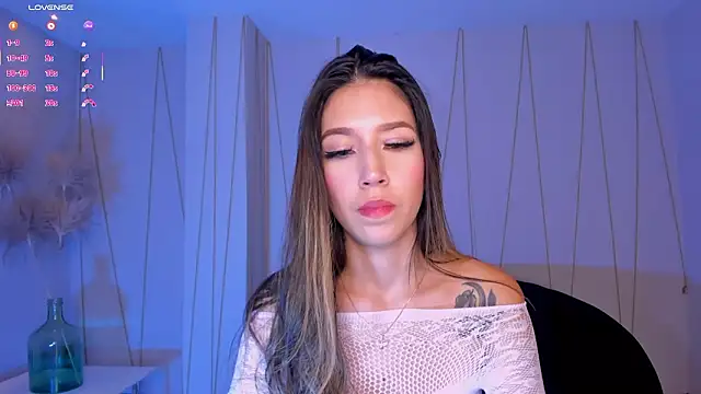 TaraLawrence – Naživo XXX chat