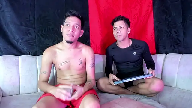 XXX chat uživo modela Peter_boys_1