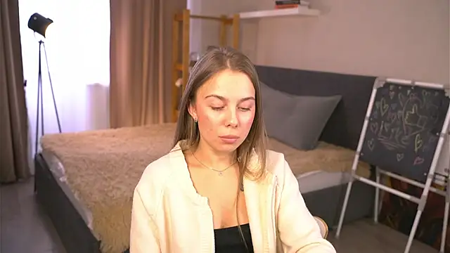 SiuAustillのライブXXXチャット