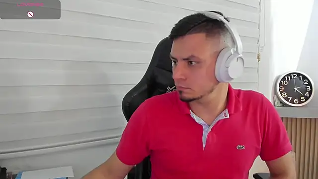 دردشة Rick_Adams الجنسية المباشرة