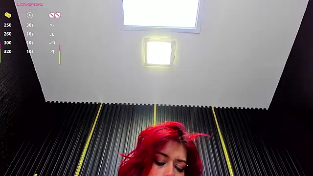 LolyYunno 现场XXX聊天