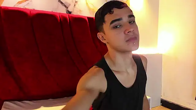 Amellia_brown2 Adlı Modelin Web Kamerası Şovu