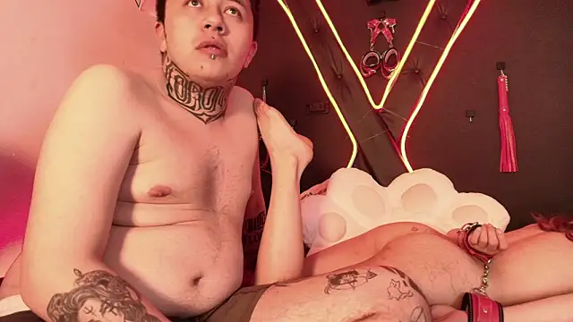 matthew_and_mila's Webcam Show