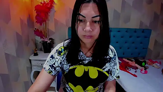 AdaFawxx Adlı Modelin Canlı XXX Sohbeti