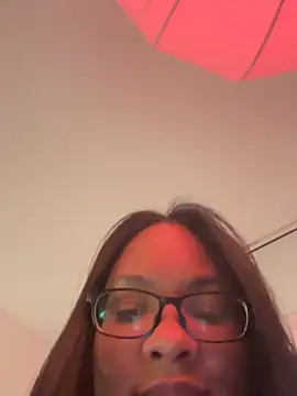 Pertunjukan Kamera Web Chaniita