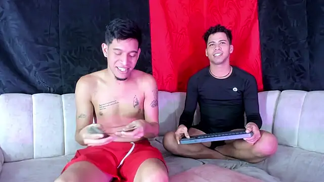 Peter_boys_1 网络视讯表演