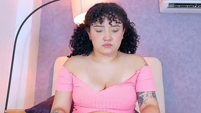 Tracielowe_w 现场XXX聊天