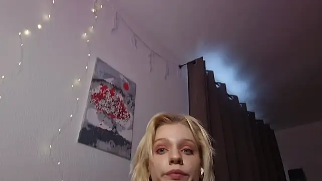 AuraNevera Adlı Modelin Canlı XXX Sohbeti