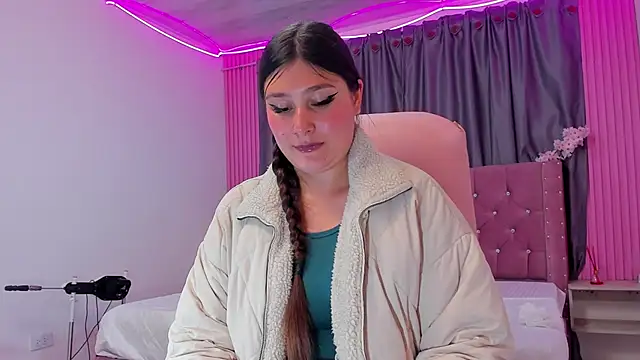 Dani_Gwyneth: онлайн-секс-чат