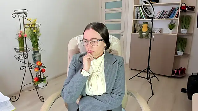 Vika73 Chat XXX in diretta