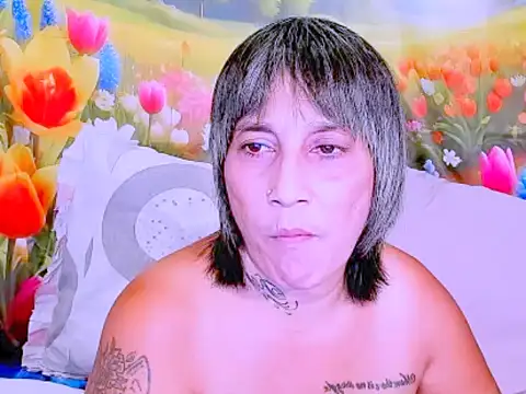 indianroxy 现场XXX聊天