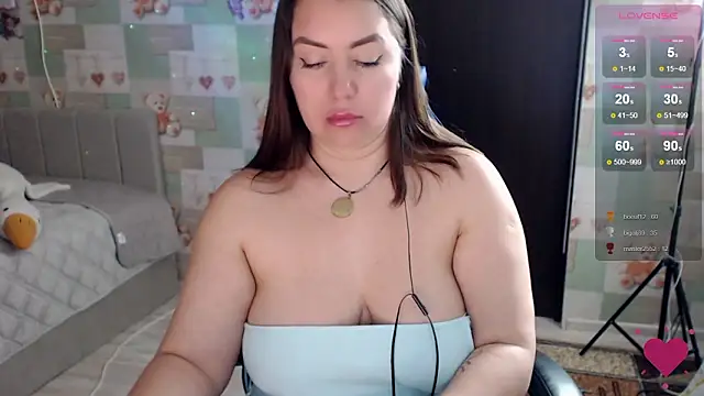 Korolek12 现场XXX聊天