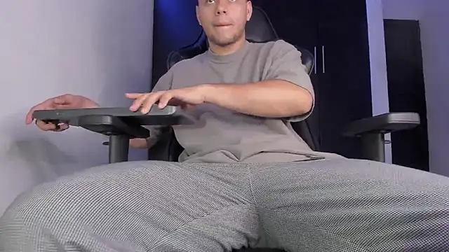 Chat XXX ao vivo de Liam_Mateo