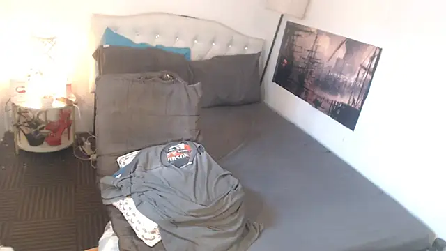 Živý XXX chat NinaDOM4CUM