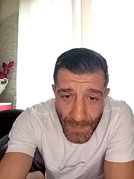 Chat +18 de Alexdaniel89 ao vivo