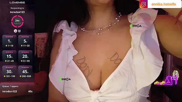 CharmingTania Adlı Modelin Web Kamerası Şovu