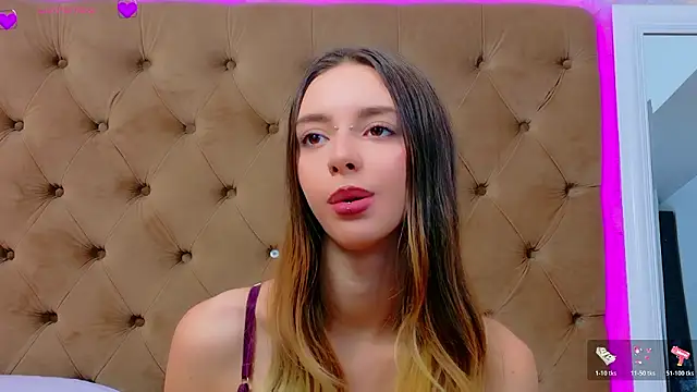 CoraVex élő XXX-chatje