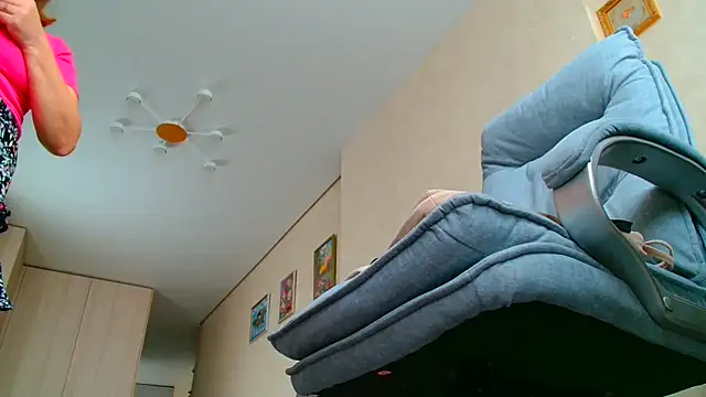 Brionian Live XXX chat