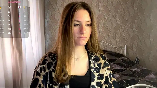 miainheatのライブXXXチャット