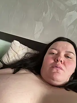 SunnyLeila2101 Webcam Show