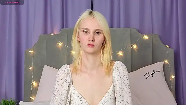 CrystalLili: вебкам-шоу