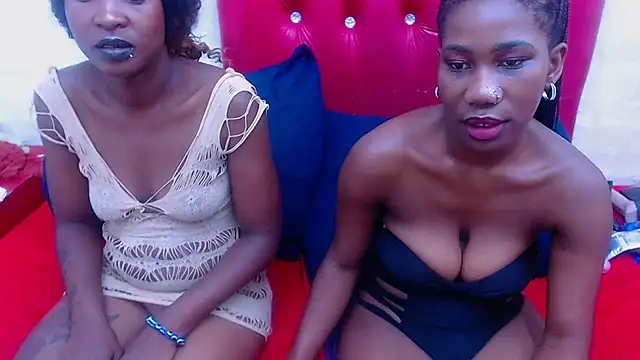 XSCARLETQUEENXX Chat XXX live