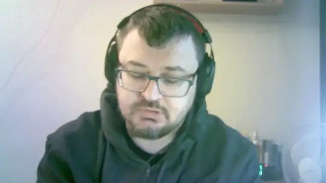 Chat +18 de SirAbuser ao vivo