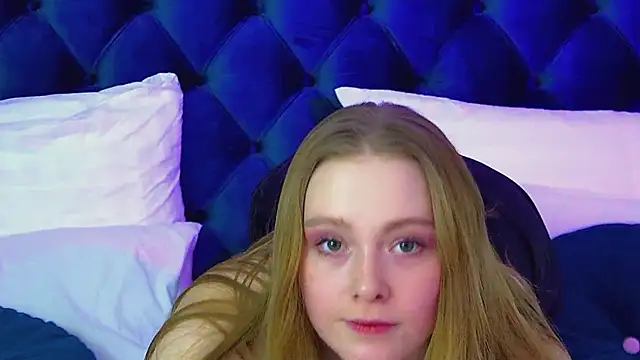 AgataFoxley ওয়েবক্যাম শো