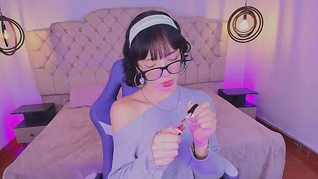 Sweet_1Angel: онлайн-секс-чат