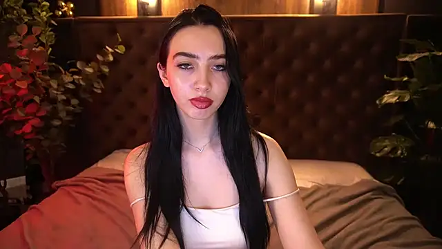 WildKittenX_n Live XXX chat