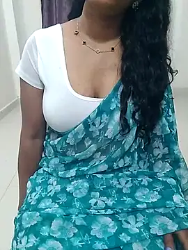 Miss_sruthi: διαδικτυακό σόου στην κάμερα