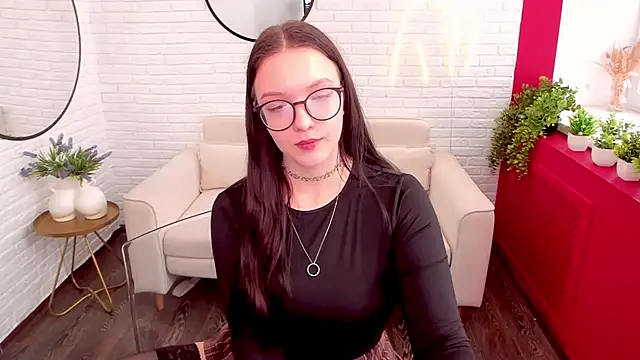 Онлайн чат XXX Emily_tender