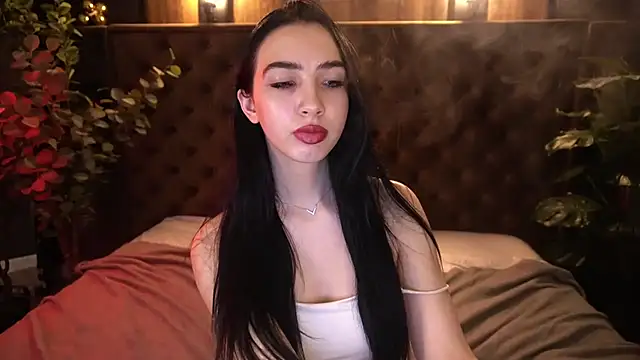 WildKittenX_ webcam show